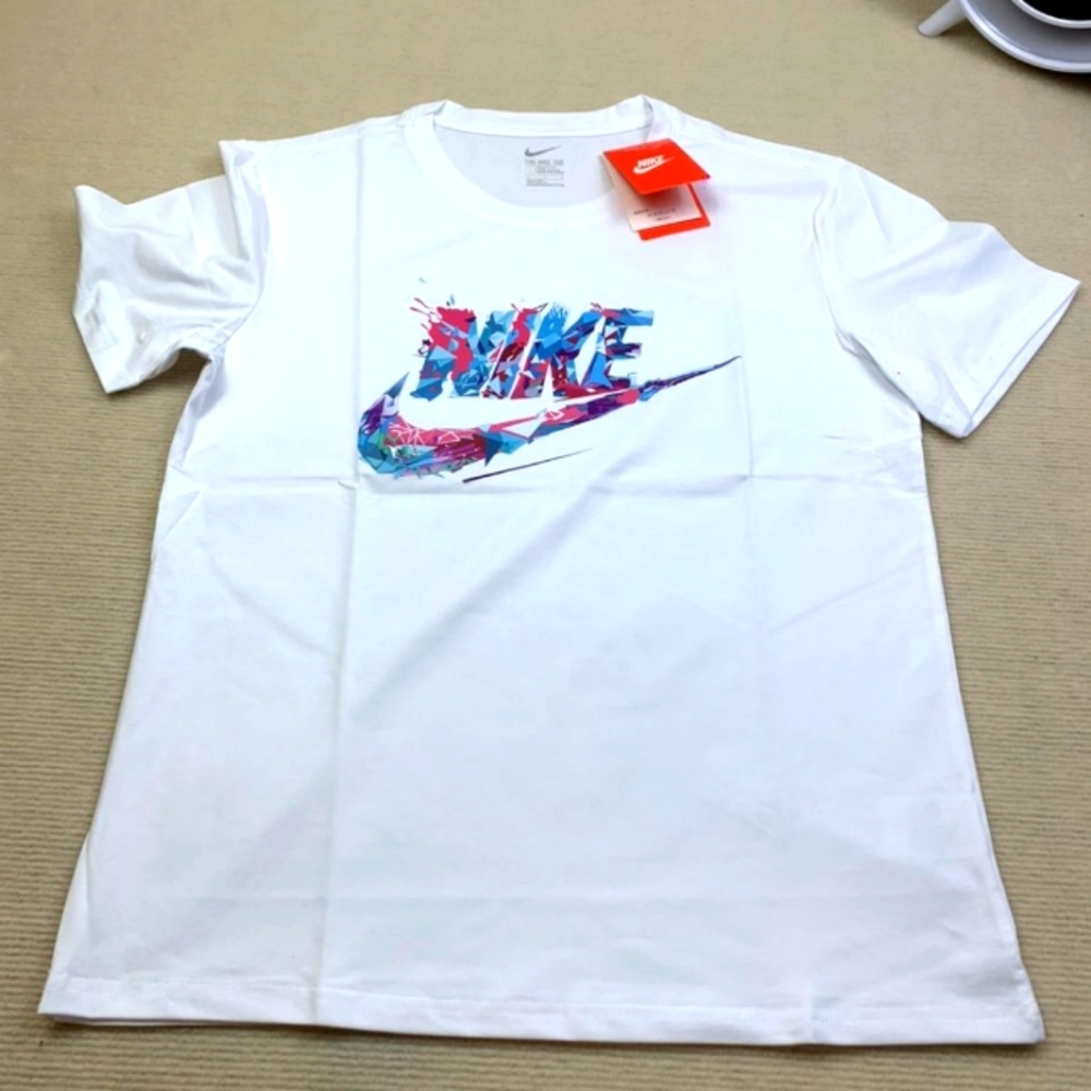 Nike T shirt